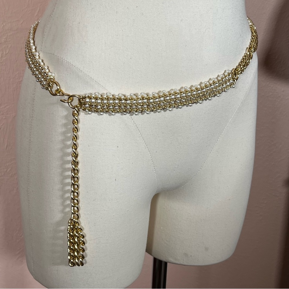 Vintage 80 90 Retro Disco gold metal and faux Pearls Chain Belt with tassel